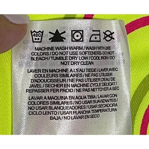 NWT Nike Women's Dri-fit Illinois State Redbirds V-Neck Tee Neon Yellow M - Picture 6 of 6